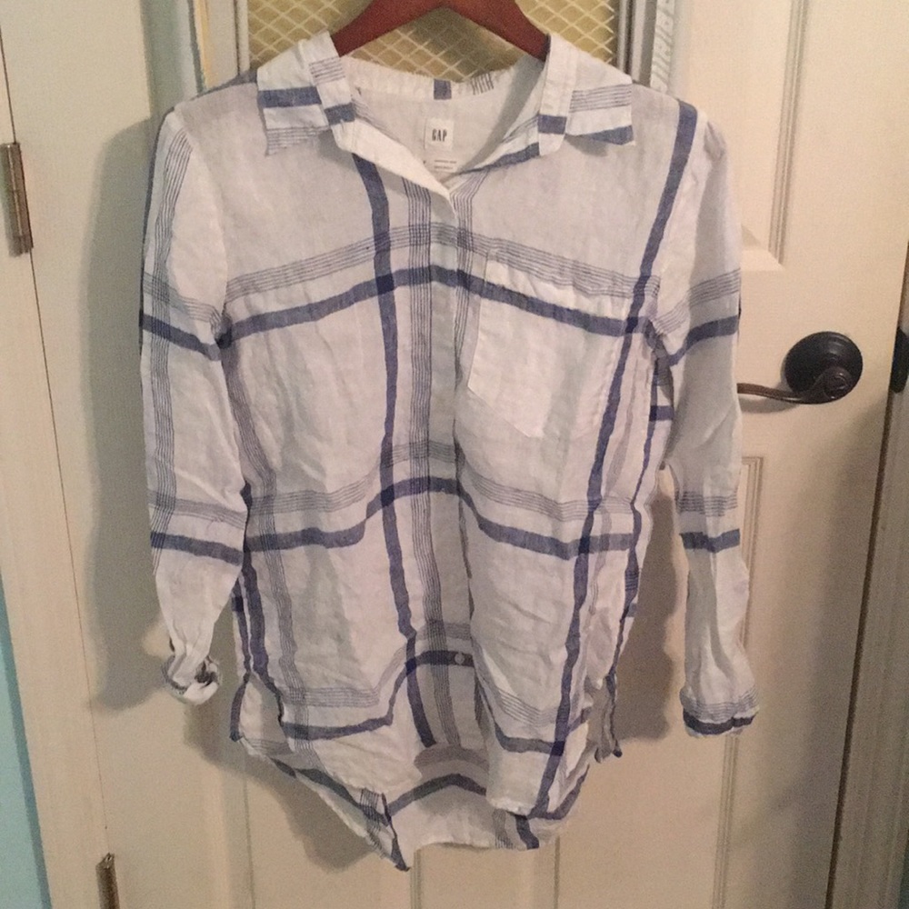 Button down linen tunic.